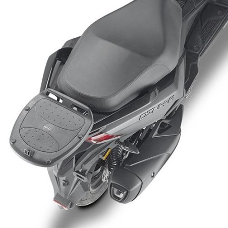 Portapacchi Givi Monolock per Kymco Dink-R 125 e 150