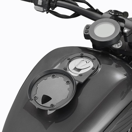 Flangia serbatoio Givi per borse con sistema Tanklock su Keeway V302C