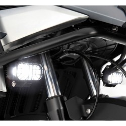 Fari da moto aggiuntivi di profondità e fendinebbia tradizionali e a led - Magazzini  Rossi