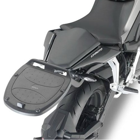 Portapacchi Givi Monolock per CF Moto 300NK