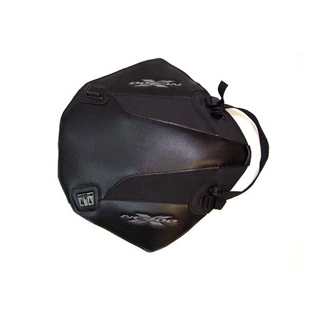 Copriserbatoio Bagster per Honda NC 700 X 2012 in similpelle nero e nero opaco