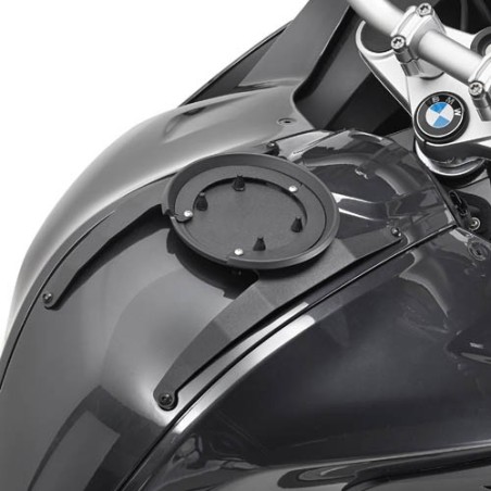 Flangia Givi BF16 per sistema Tanklock su BMW F800 GT 12-14