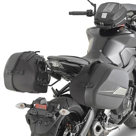 Telaietti laterali Givi TST specifici per borse Sport-T su Yamaha MT-09