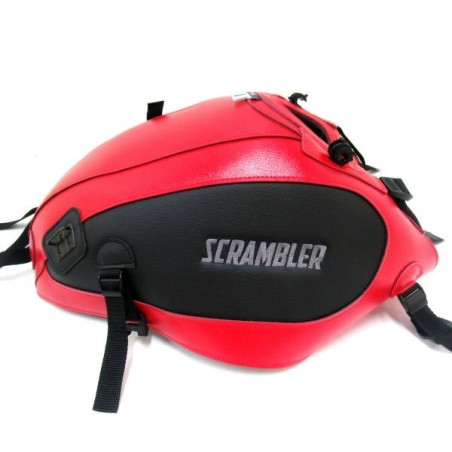 Copriserbatoio Bagster per Ducati Scrambler 800 in similpelle rosso e nero opaco