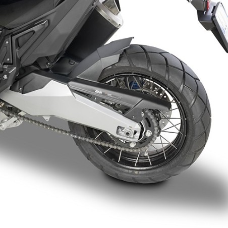 Parafango posteriore in ABS Givi nero per Honda X-ADV 750 e Forza 750