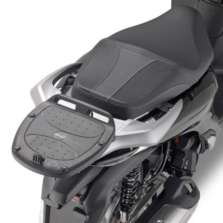 Portapacchi Givi SR1181 per Honda SH 125i e 150i dal 2020