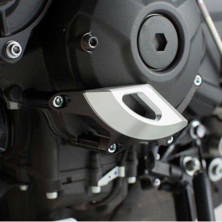 Protezione SW-Motech per carter motore su Yamaha MT-09, XSR 900, Tracer 900...