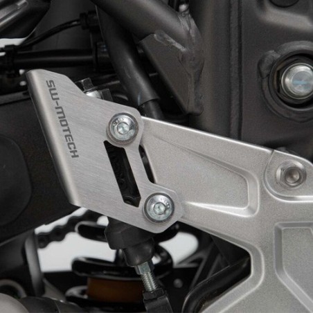 Protezione SW-Motech per pompa freno su Yamaha Tenere 700