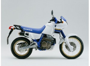 Honda NX 650 Dominator 1990