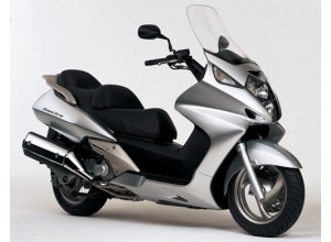 Honda Silver Wing 600 2004